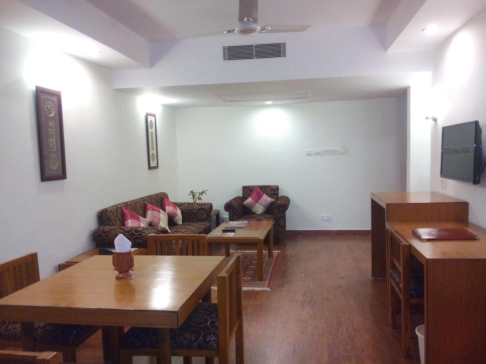 Hotel Kalinga Ashok Bhubaneswar Exterior foto